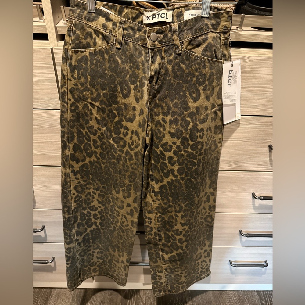 PTCL Denim Ethikal Brand Leopard Print wide-leg jeans, size 26